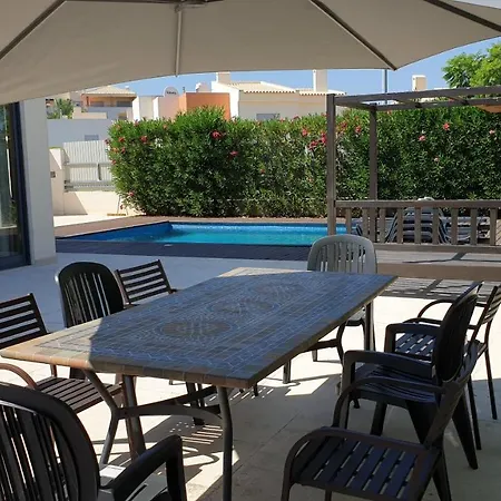 Luxury Olivia 10 - 15 Min To The Oura, Private Swimming Pool * Albufeira