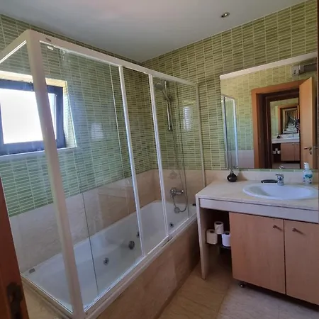 Luxury Olivia 10 - 15 Min To The Oura, Private Swimming Pool Villa